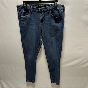 LIVERPOOL JEANS CO Womens SIze 10 Medium Wash Skinny Ankle Stretch Denim Midrise